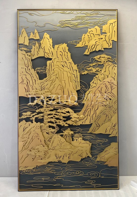 綜合材料實(shí)物裝置畫(huà)